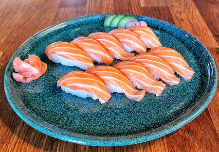 Plateau sushi saumon