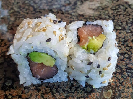 A. California rolls Saumon, avocat